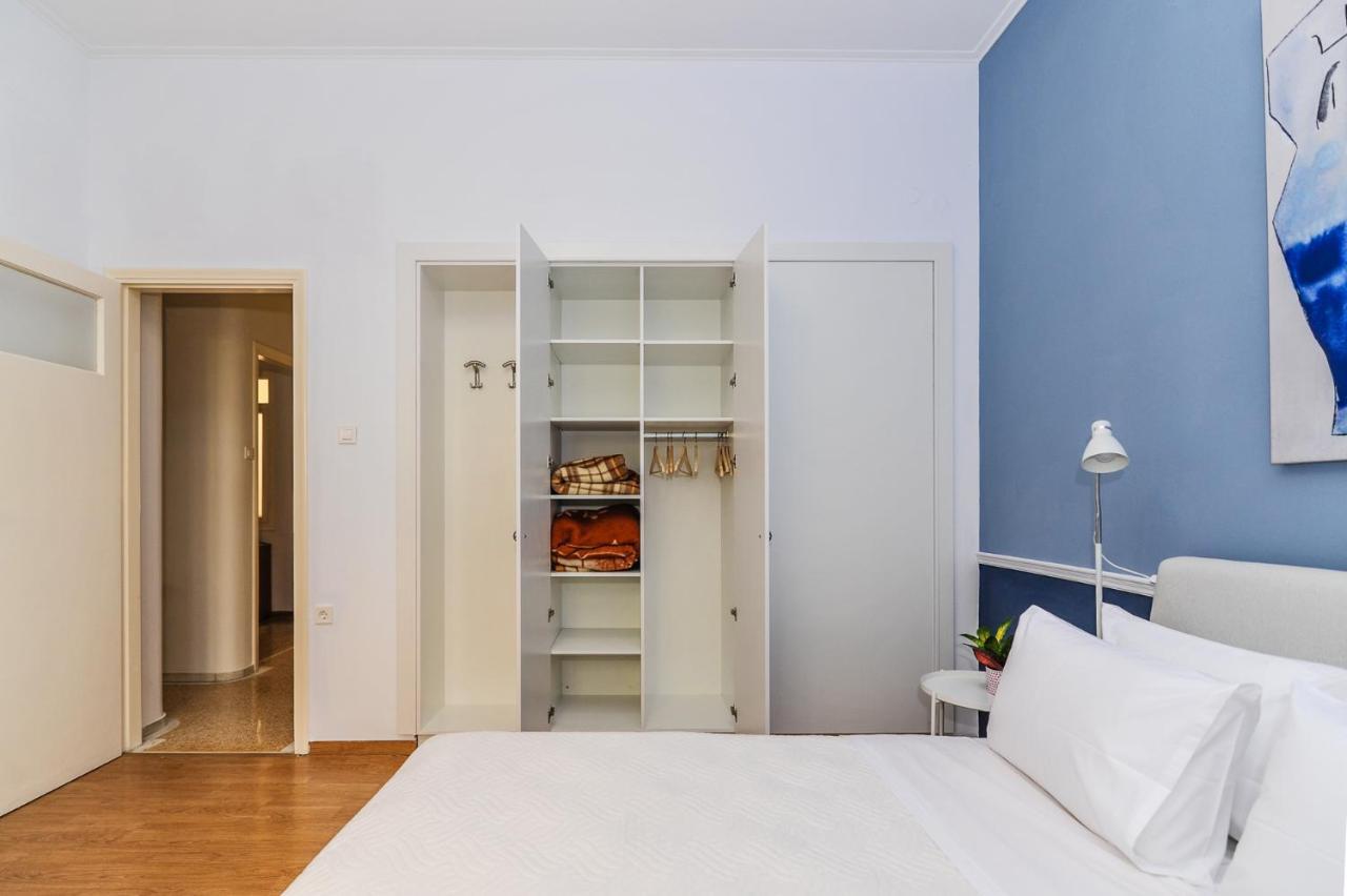 The Elegant. Spacious City Center Apartment. Iraklio Exteriér fotografie